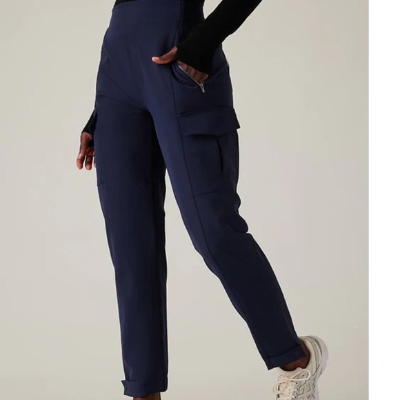 Athleta Pants - Athleta Endless Cargo High Rise Jogger Navy Blue Size 4